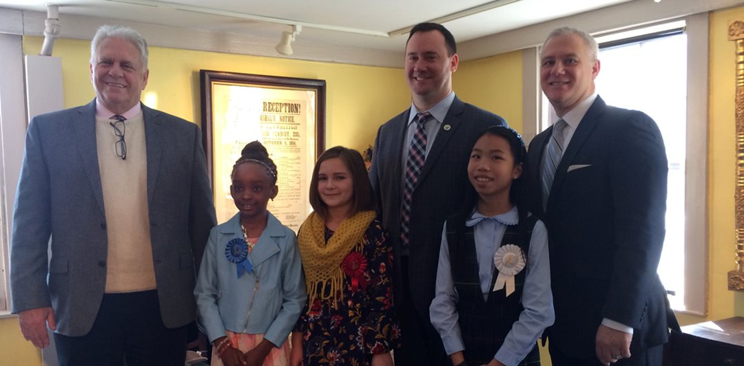 North Shore Bank awarding Peabody third graders for George Peabody Essay Contest